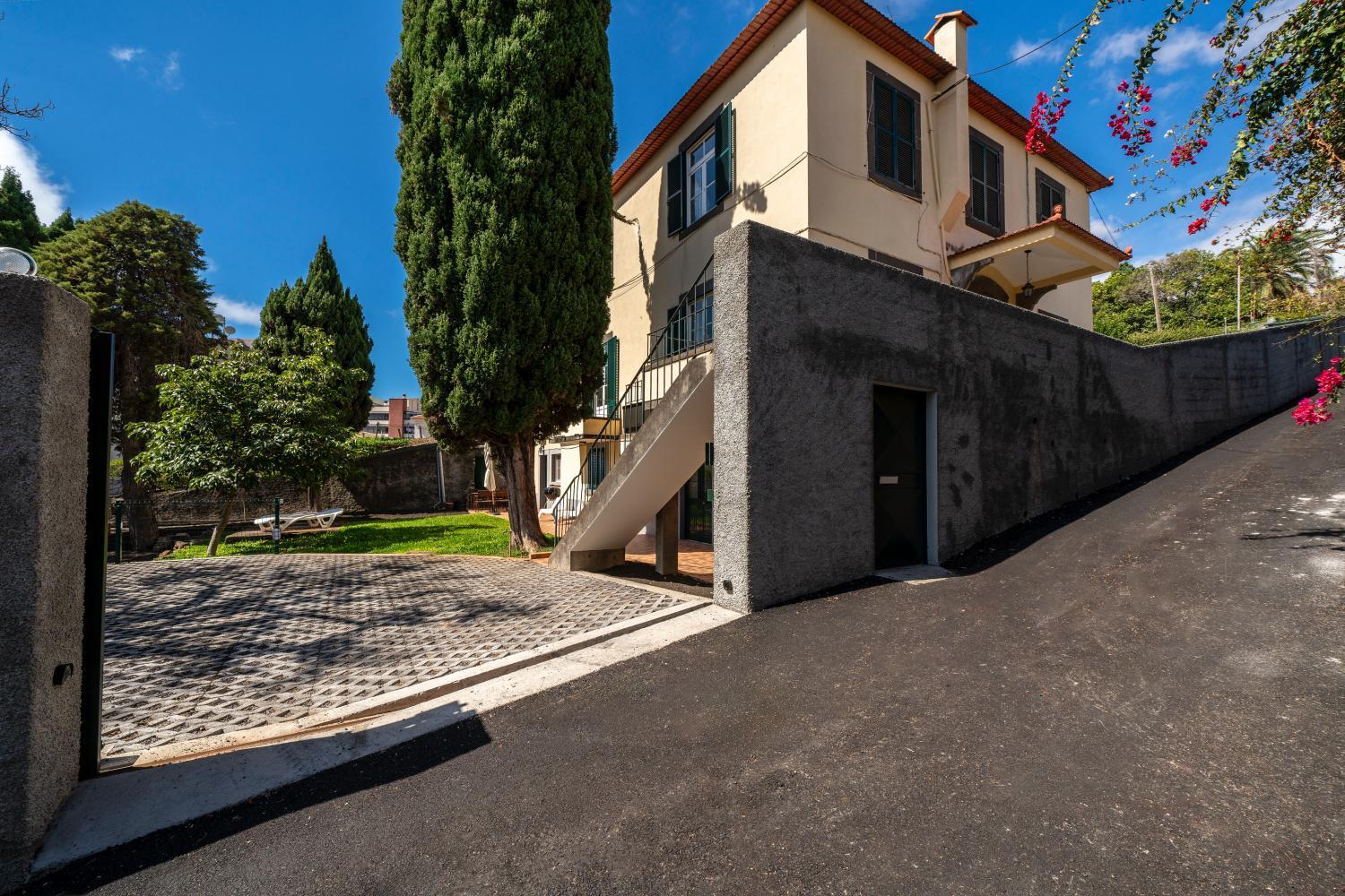 Ourmadeira - Vintage Garden Apartment Funchal  Ngoại thất bức ảnh